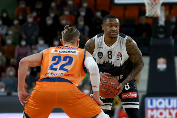 重新夺冠 重新夺冠